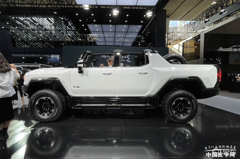 hummer ev pickup大灯-车身-显示屏-易车