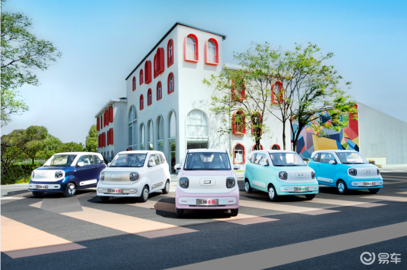 奔腾小马伶俐焕新，重塑微型车市场智能新标杆