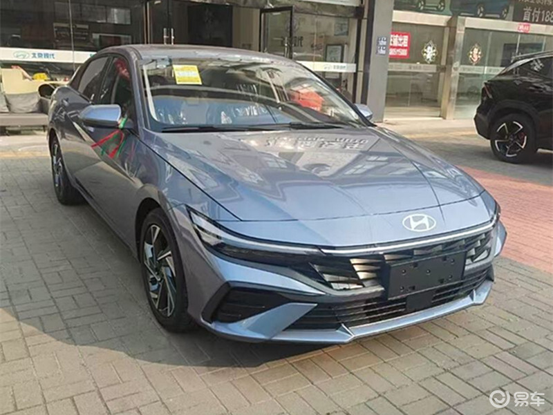伊兰特全系降3万！1.5L尊贵带智驾，9.38万，香吗？