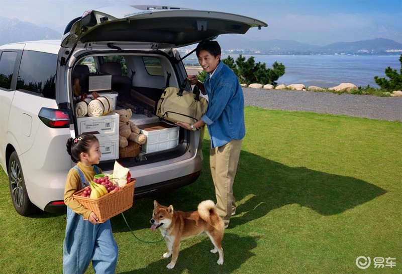 预售价7.68万元起,全能舒享大7座星光730开启预售