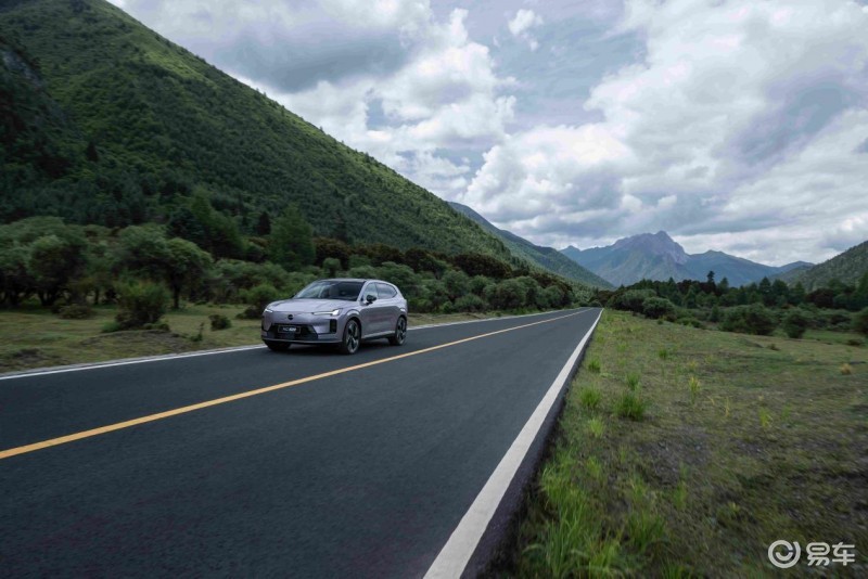 自驾游选车纠结？沃尔沃XC70比理想L7更懂长途出行安心