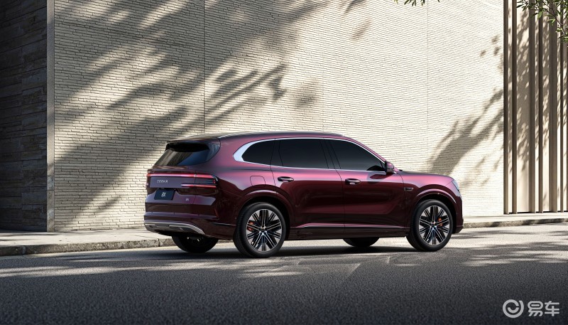 剑指BBA百万性能旗舰，极氪8X三电机版本将搭载千匹马力