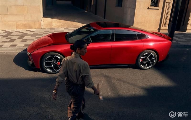 20万的情绪价值，小鹏P7比小米SU7还高了吗？