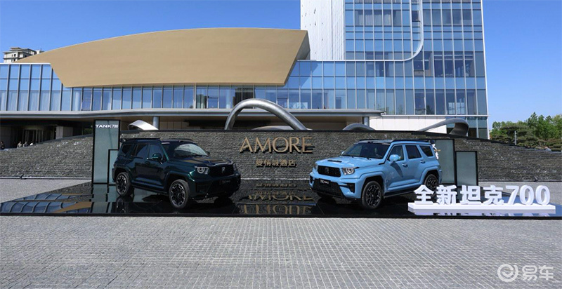 新坦克700价格不变：新增2.0T+大电池，智能舒适拉满