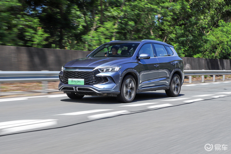 比亚迪宋pro dm-i黑色试驾 c6949c47-6c3a-4a33-b430-6b809ec55bb6.jpg