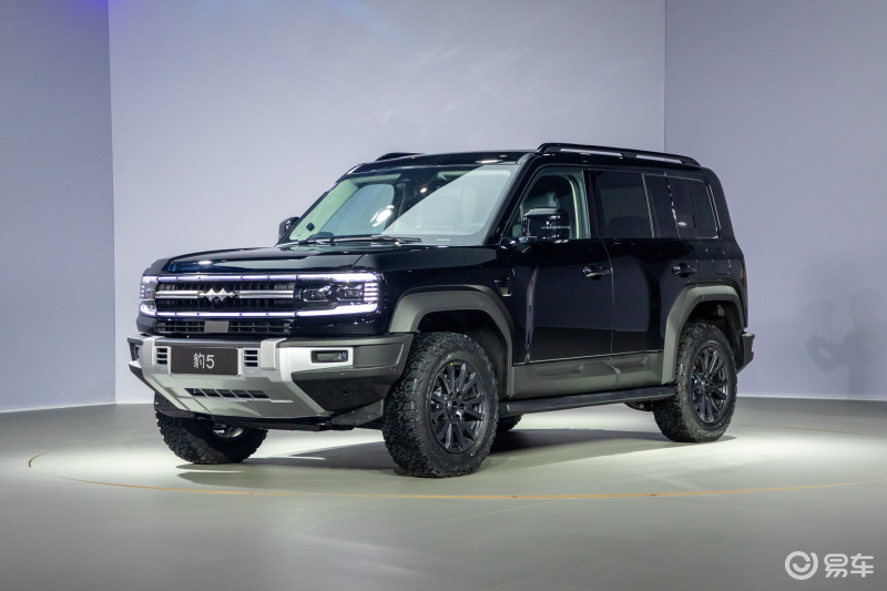 硬派越野SUV颠覆者 抢先实拍方程豹豹5_汽车产经网