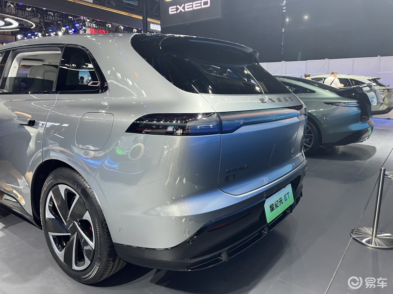 2023成都车展:星途星纪元 ET内饰首发_易车