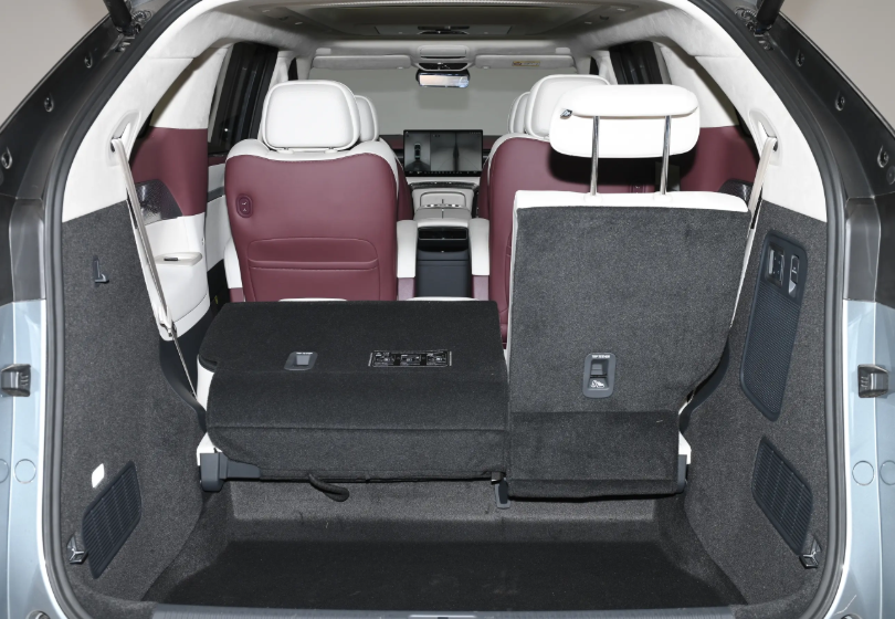 小鹏X9超级增程,30万级MPV真正的实力派?