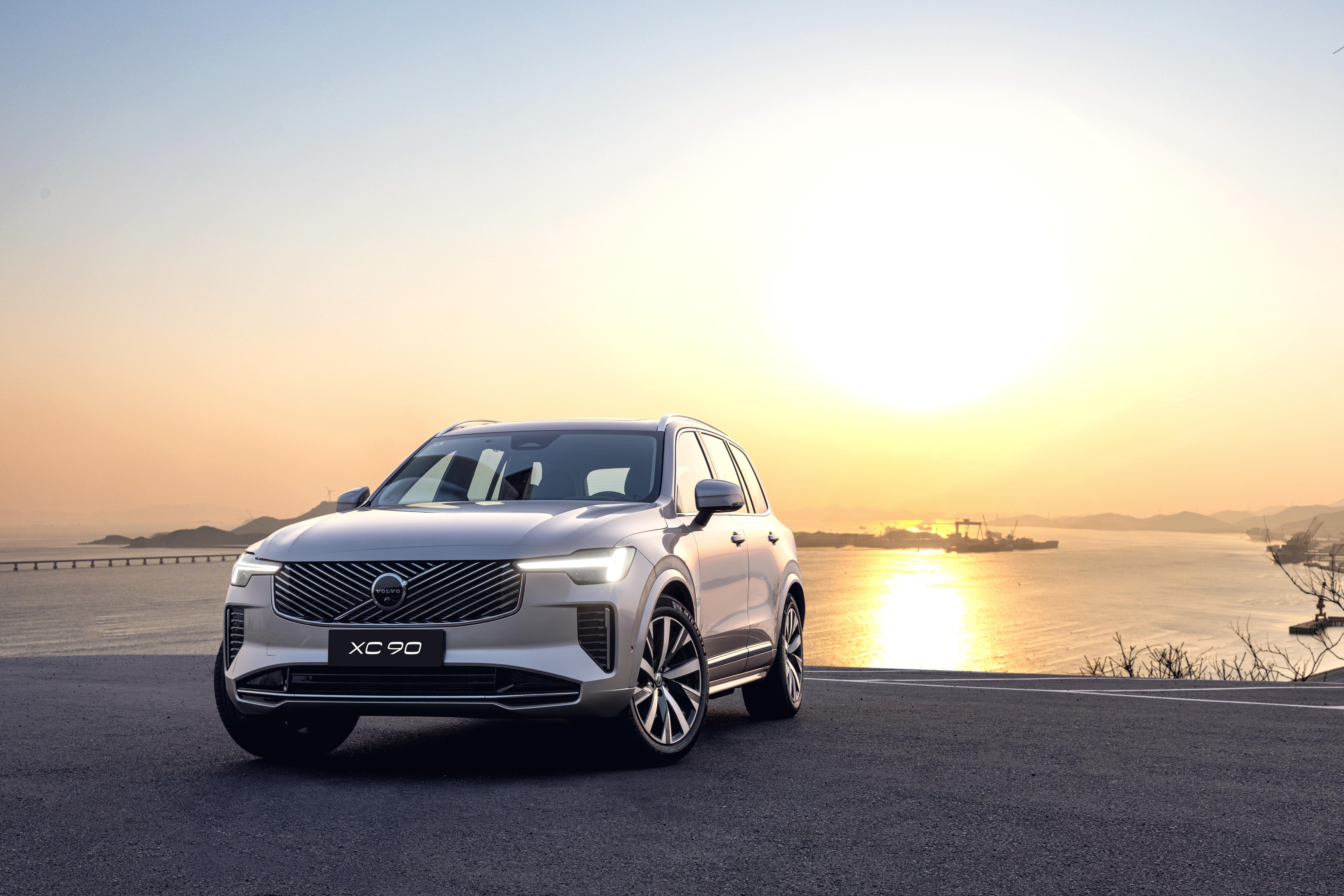北欧旗舰换新，试驾沃尔沃全新XC90