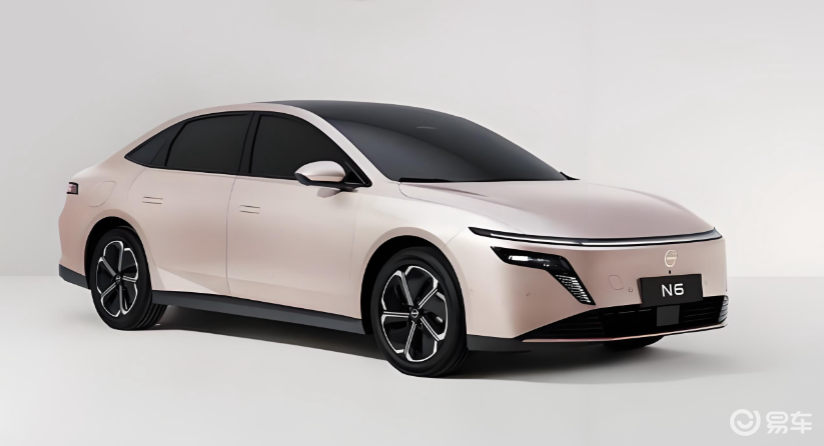 东风日产N6对决吉利银河A7，中型插混轿车选谁更值？