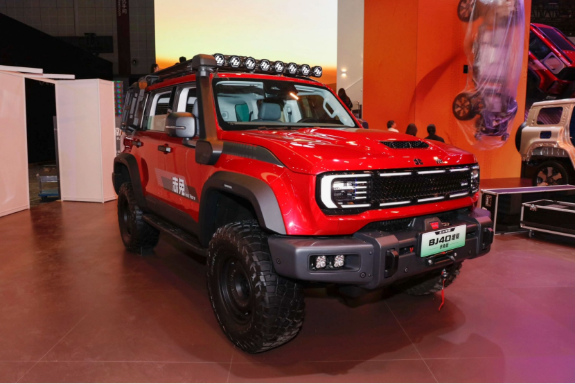 原厂即改装!BJ40增程赤兔版27日上市,涉水能力拉满