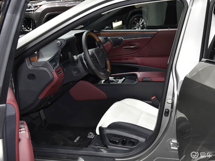 4月上市!全新雷克萨斯ES提供2.5L混动/纯电,怎么选