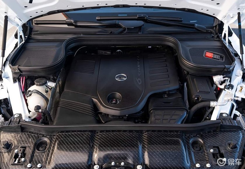 新款奔驰GLS/GLE家族官图发布：星幕大灯+超联屏