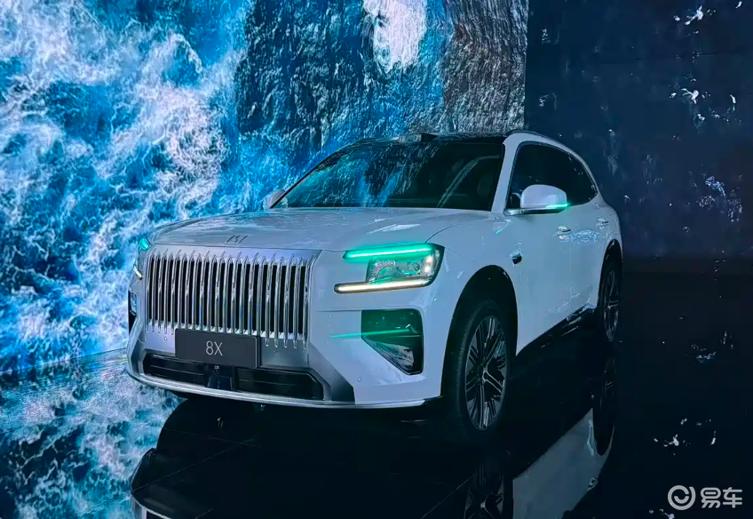 极氪8X预售37.68万起！浩瀚-S架构，2.0T插混