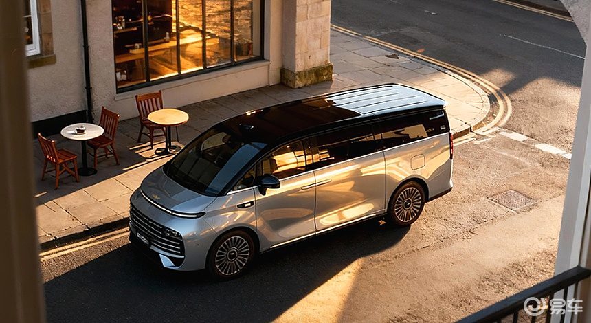 吉利银河V900 26.98万起定义30万级MPV新标杆