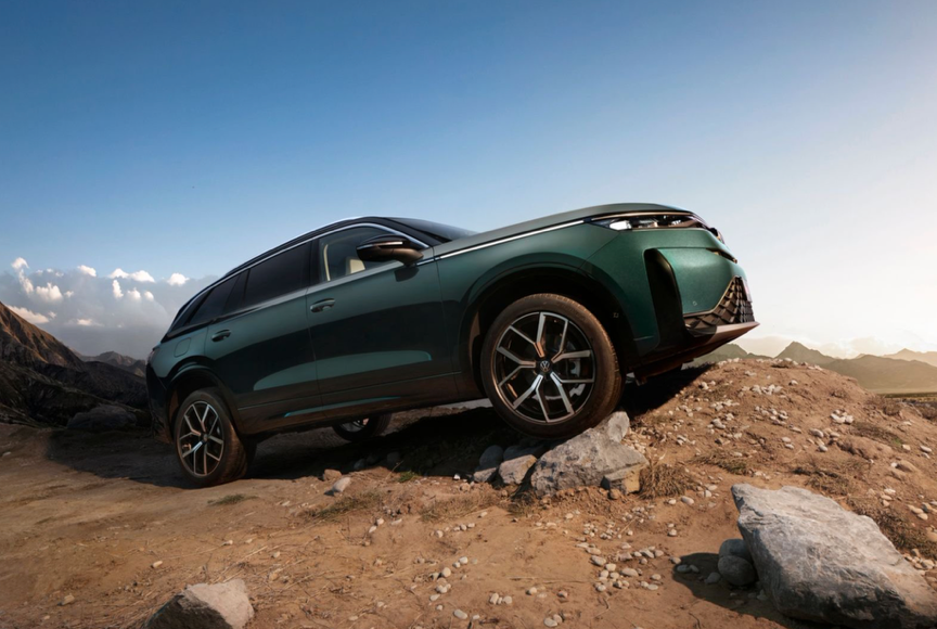 年轻人的出行搭子,一汽大众全新揽巡初体验,24万多,不贵