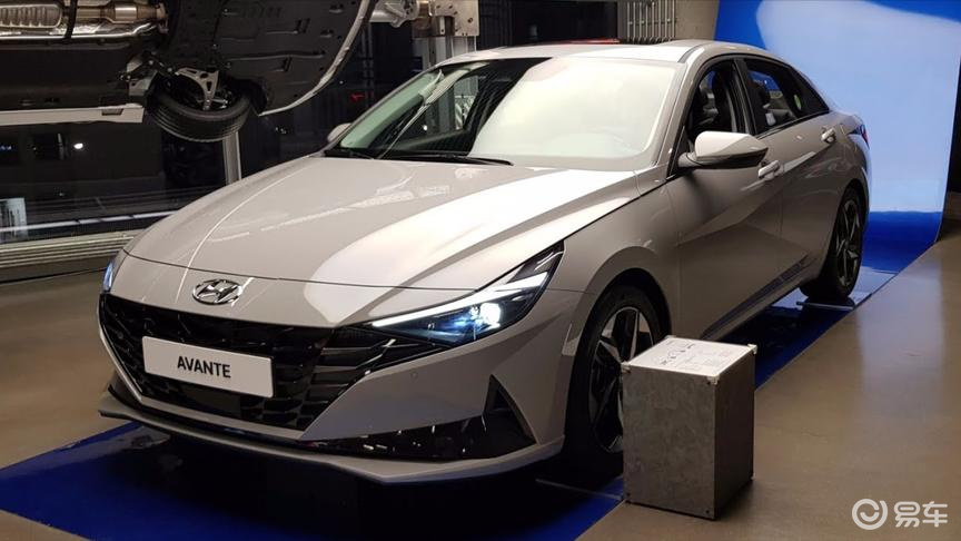 新車展示,實拍2021款現代伊蘭特elantra,太帥氣了!