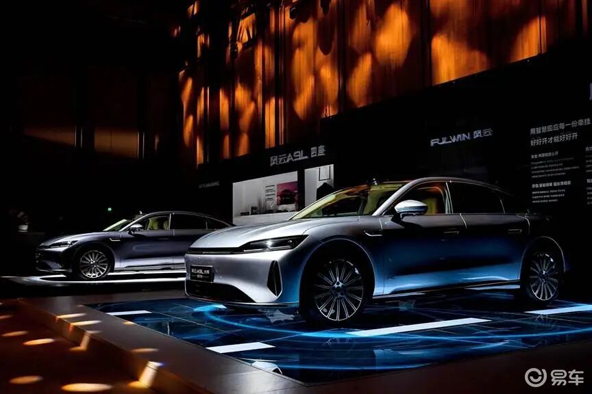 进化不止 风云A9L光辉(四驱)全球上市,17.19万起