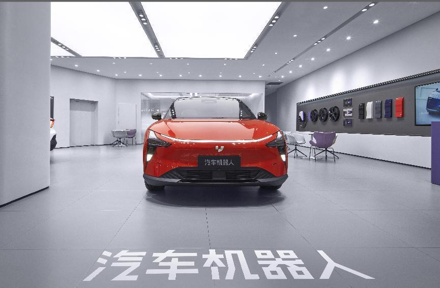 极越01、腾势N7，品牌调性,影响产品性格？