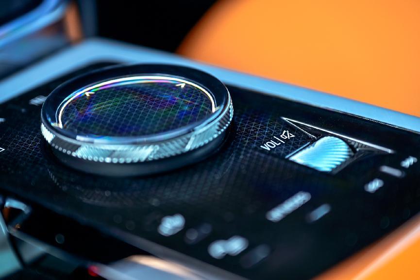 性能与舒适、乐趣与实用兼备！试驾宝马X3 M50