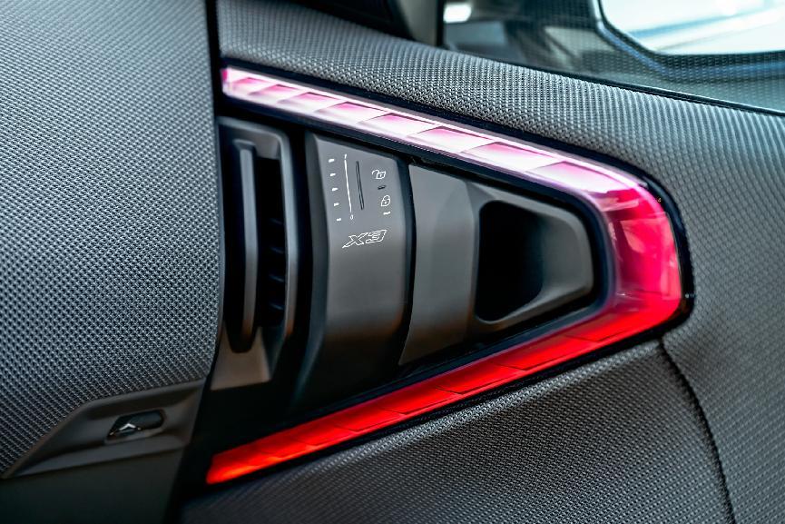 性能与舒适、乐趣与实用兼备！试驾宝马X3 M50