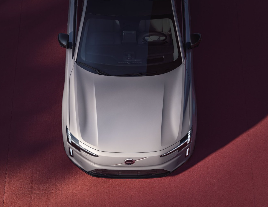 99年的坚持:沃尔沃用三款新车告诉行业,安全是最大的豪华