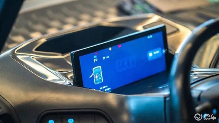 可以用手机控制的车 96d57181b5ec4faeb67898084a0e3a52.jpeg