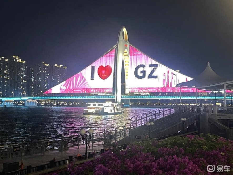 砥砺前行20年，雷克萨斯诠释“有温度的豪华”