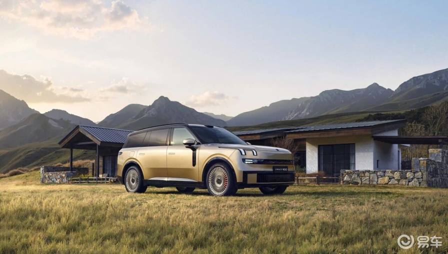 领克900大五座正式上市，四座按摩+30寸6K屏