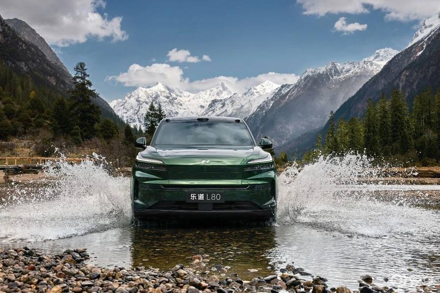 乐道L80官图再曝光：53处储物空间、零百最快4.7秒