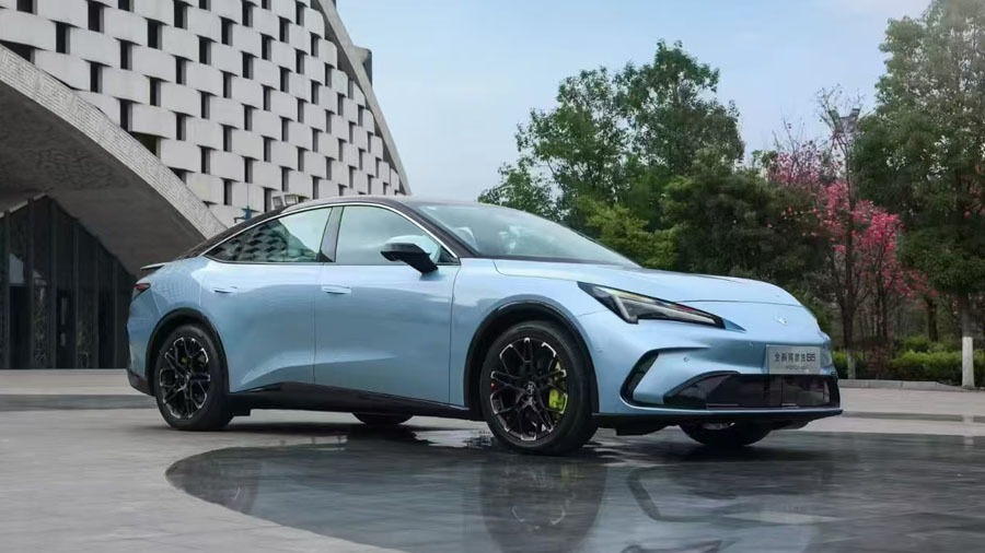 极狐全新阿尔法S5上市 最便宜增程版性价比最高