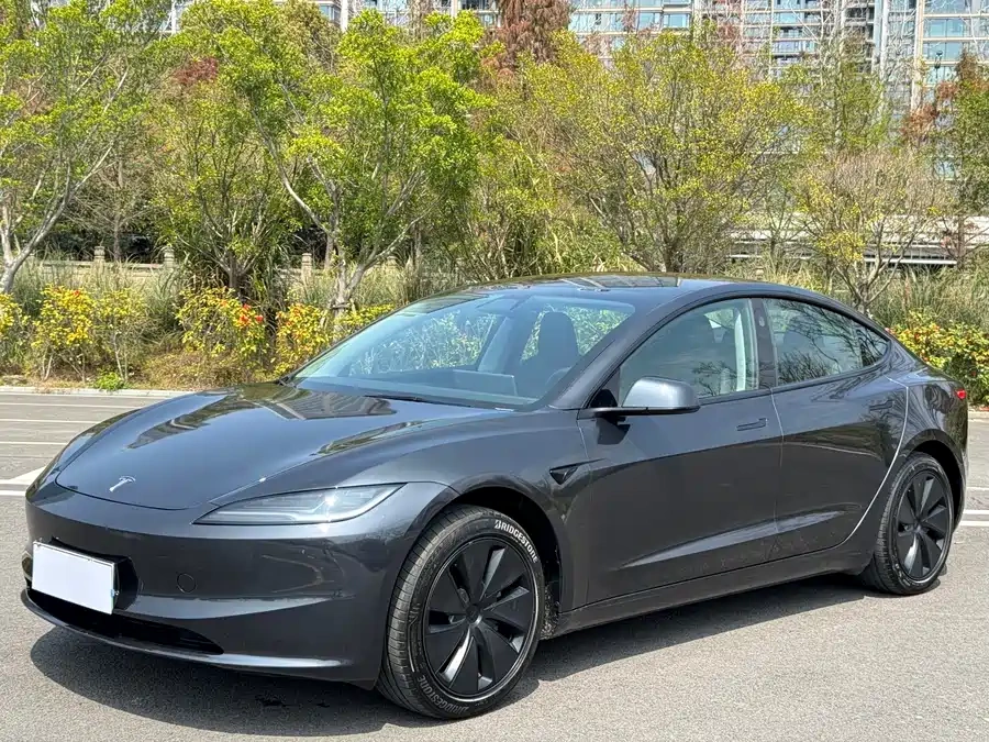 BBA不装了,豪车的好日子结束了