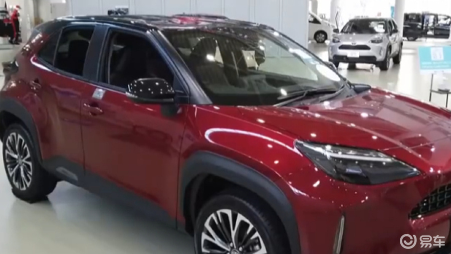 2021款丰田致炫cross,看配置太帅了