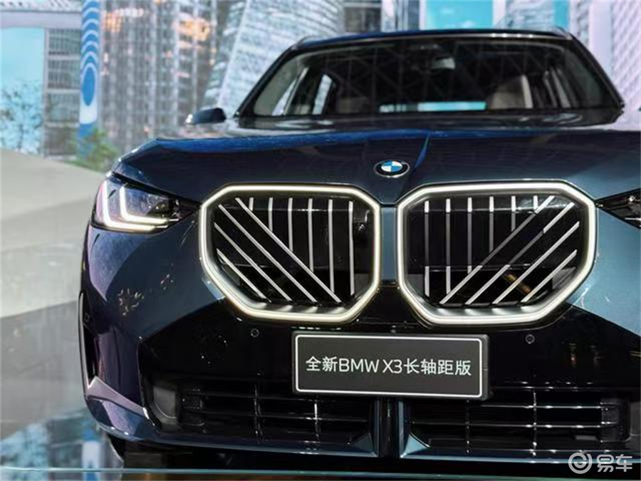 换装发光前格栅，全新一代宝马X3实车现身，内饰看齐5系_易车