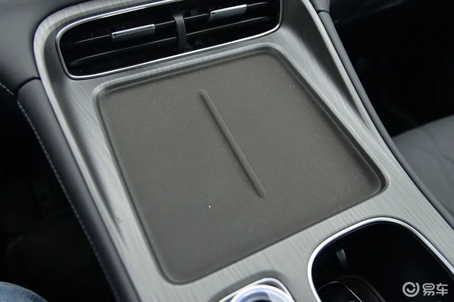 奇瑞瑞虎8 PLUS:拒绝抄袭拒绝致敬,自主原创才是正道