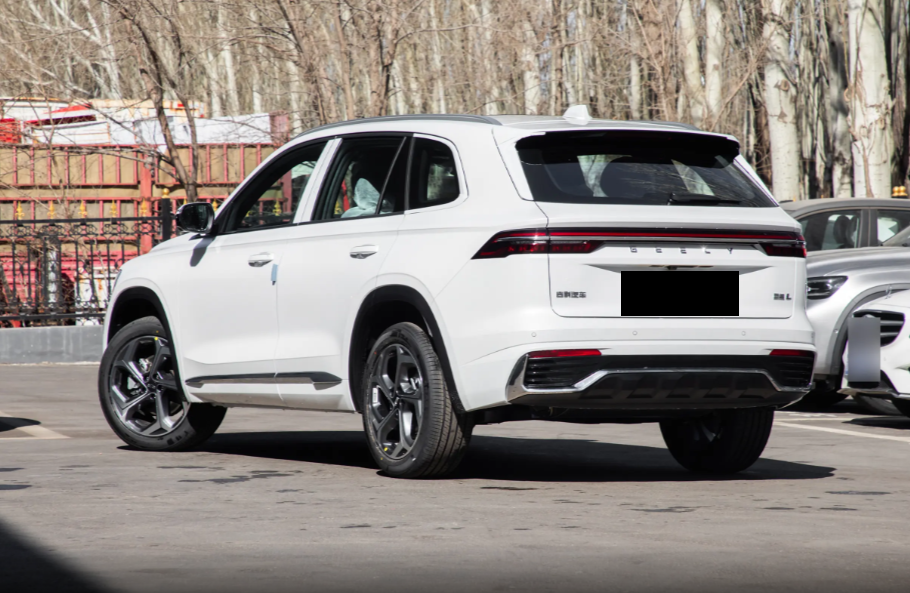 星越L家族再添新成员,标配2.0T发动机加92号汽油即可