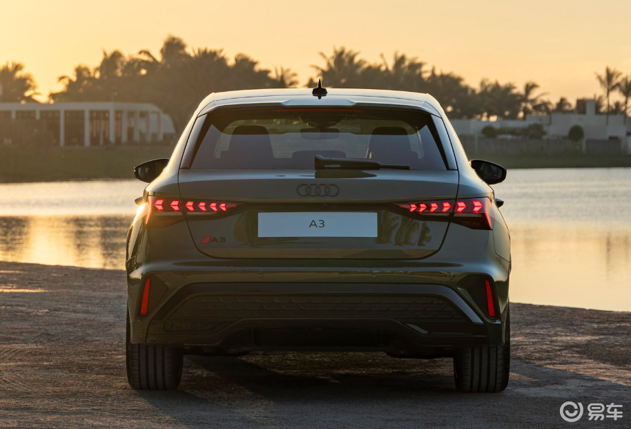 奥迪官方发布了新款奥迪a3官图车内提供更丰富的互联功能_易车