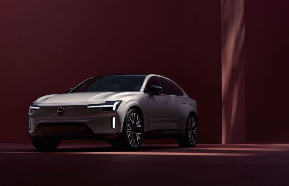 99年的坚持:沃尔沃用三款新车告诉行业,安全是最大的豪华