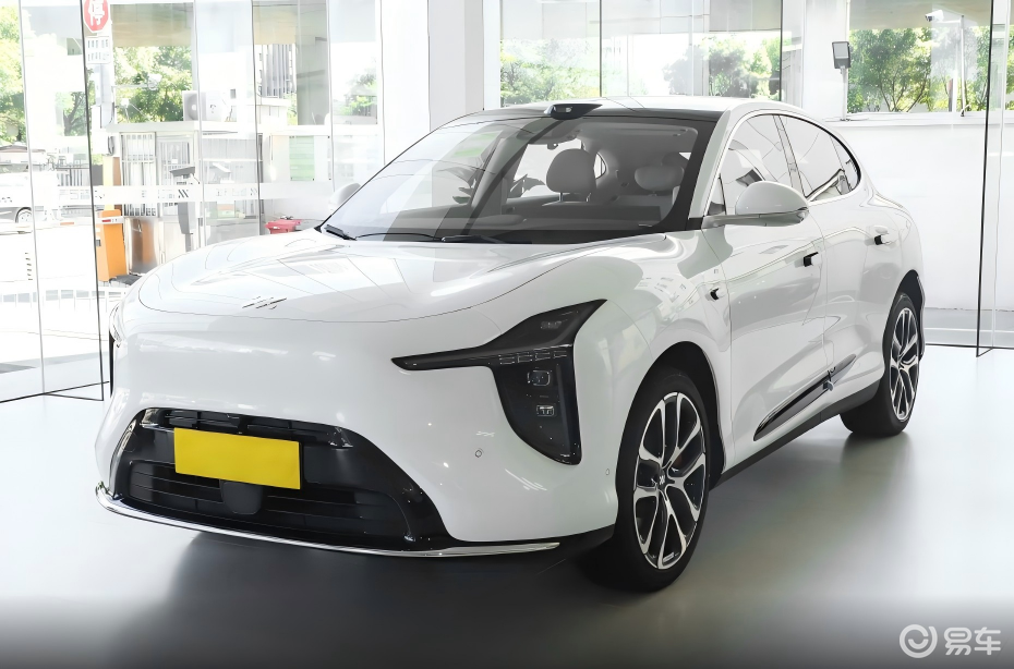 25万内纯电溜背SUV如何选，智己LS6 PK乐道L60