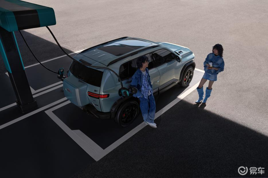 15万元起售，方程豹钛3闪充版上市