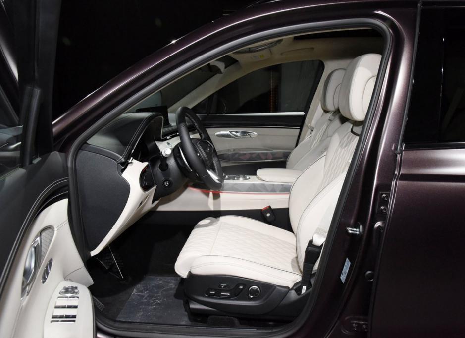 捷尼赛思gv70新车_易车知识库