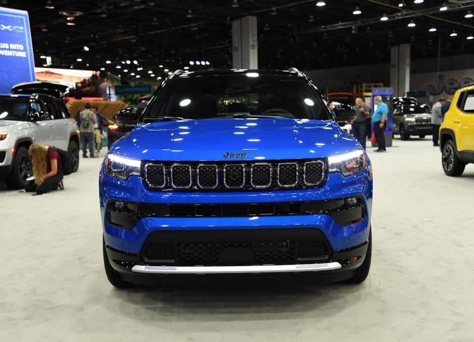 我可以看到这款jeep指南者,无论是哪方面的表现都十分不错.