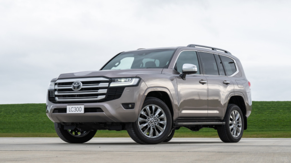 兰德酷路泽v8报价二手车_易车知识库