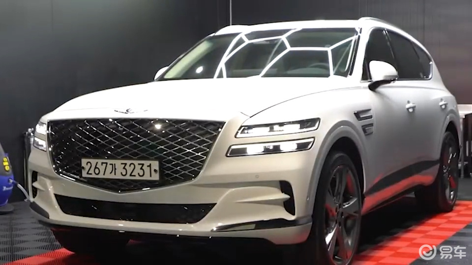 试驾2020款现代捷恩斯gv80高配版,按下钥匙霸气开始