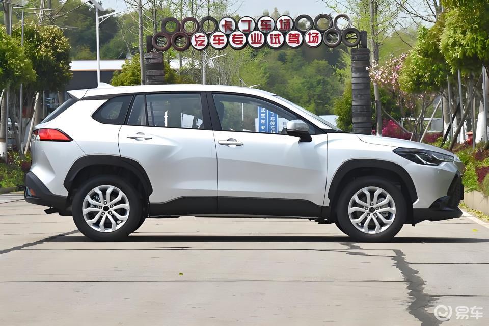 新能源车每天烧7辆，2025年是选油车？还是电车？