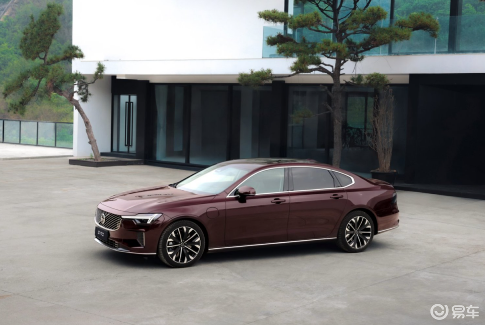 沃尔沃新S90对比奥迪A6L！环保、安全，夏季选它错不了