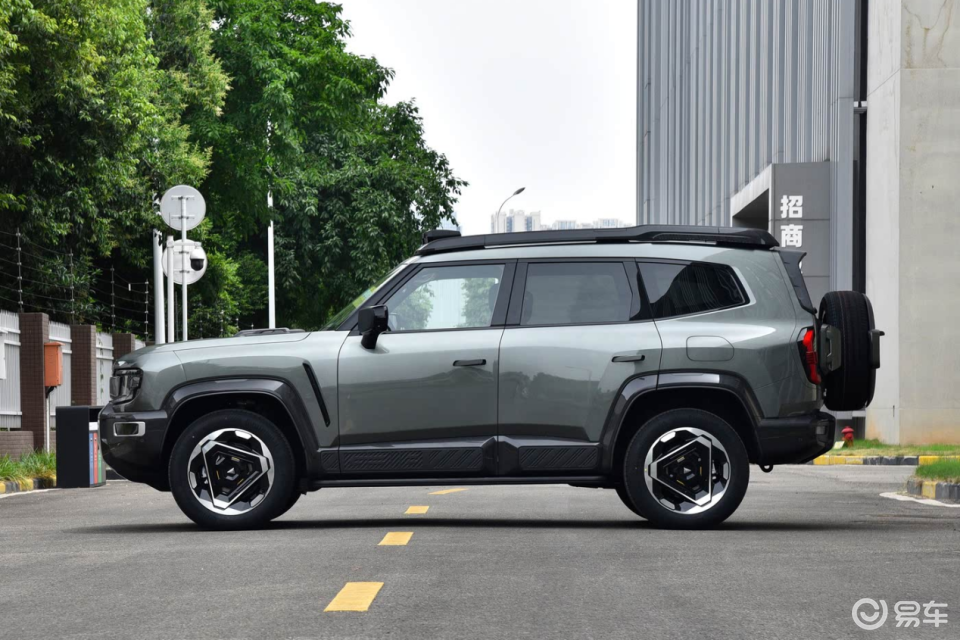 深蓝G318过招山海T2,越野+舒适,谁才是旅行最优解?