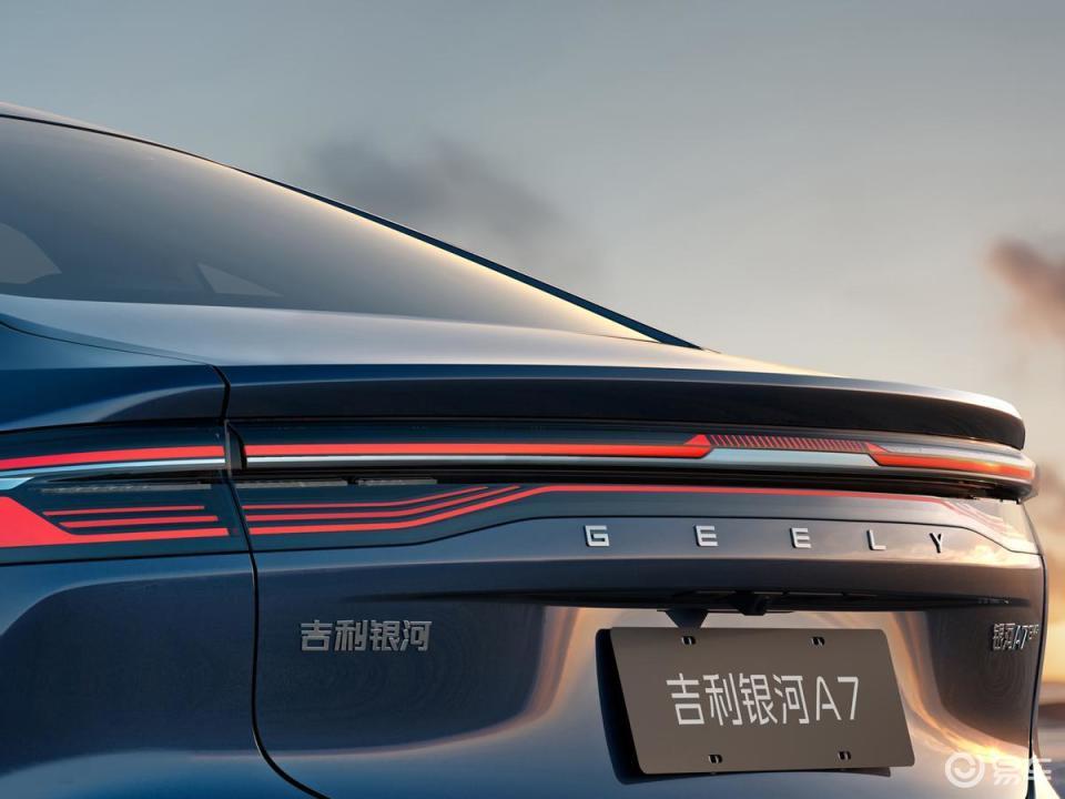 热销10万级家轿!银河A7为何能把秦L DM-i拉下马?