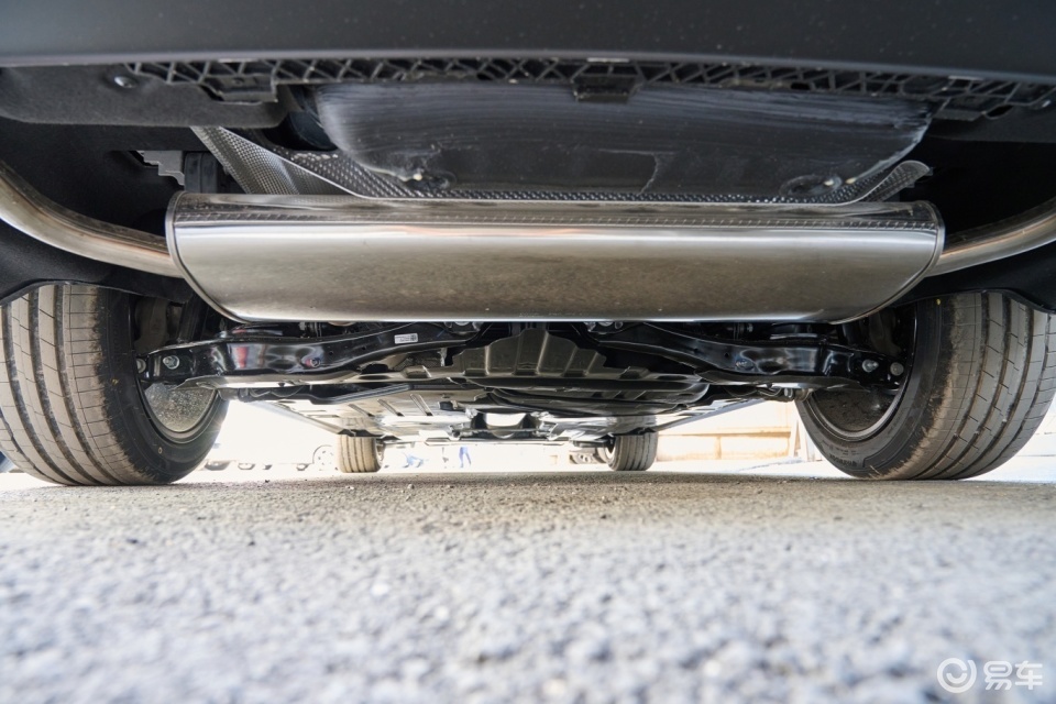 适合自驾游的两款耐用车,舒适又省油,养车成本低