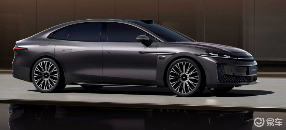 一觉醒来，首台搭载896线程激光雷达的车公布了价格